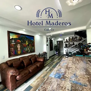 Ayenda 1423 Maderos Hotel Cali